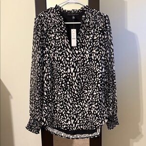 White House Black Market Monochrome Patterned Blouse